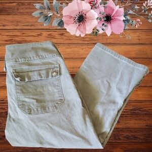 SILVER Jeans light brown/ grey capris size 27/21 Excellent preworn condition